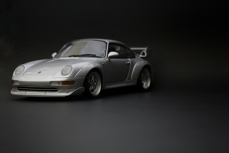 Illustration for article titled UT Models Porsche 993 GT2